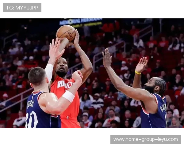 哈登回归火箭，期望带领球队冲击总冠军