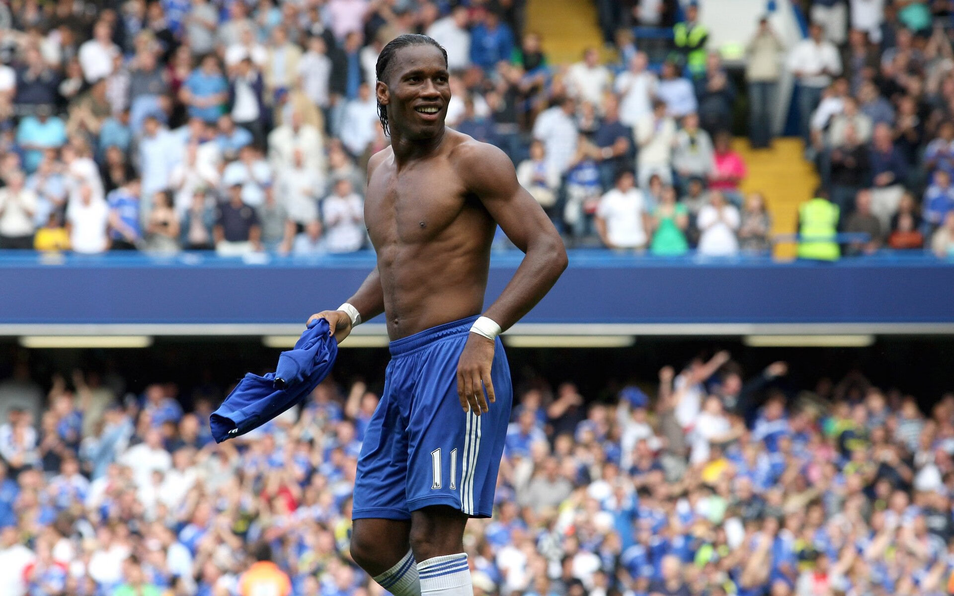 乐鱼体育在线下载-田径赛季选手训练强度增加，田径运动员训练的周期